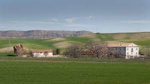 Il valore storico, ambientale e sociale delle dimore storiche: il caso della Masseria di San Germano