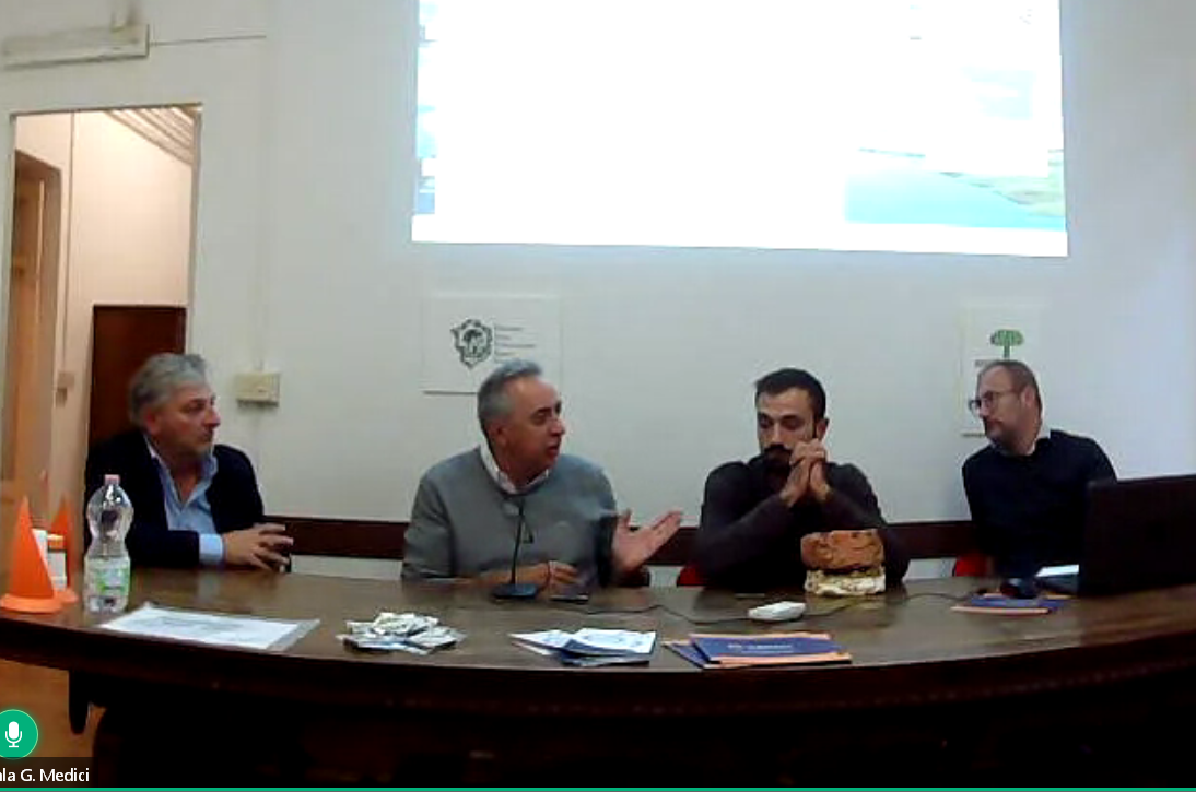 Venerdì Culturale 03.10.2025 – “La filiera di produzione di funghi commestibili” – Presentazioni